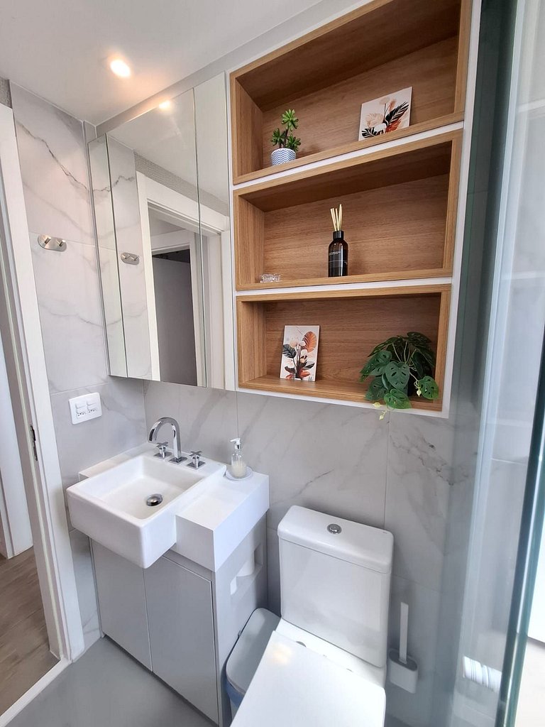 1110 B Ap Novo decorado c/ Wi-Fi e vaga de garagem