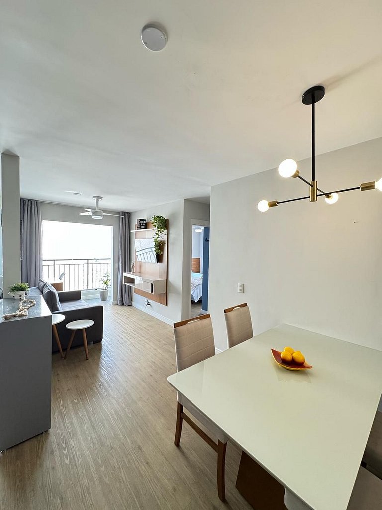 1110 B Ap Novo decorado c/ Wi-Fi e vaga de garagem