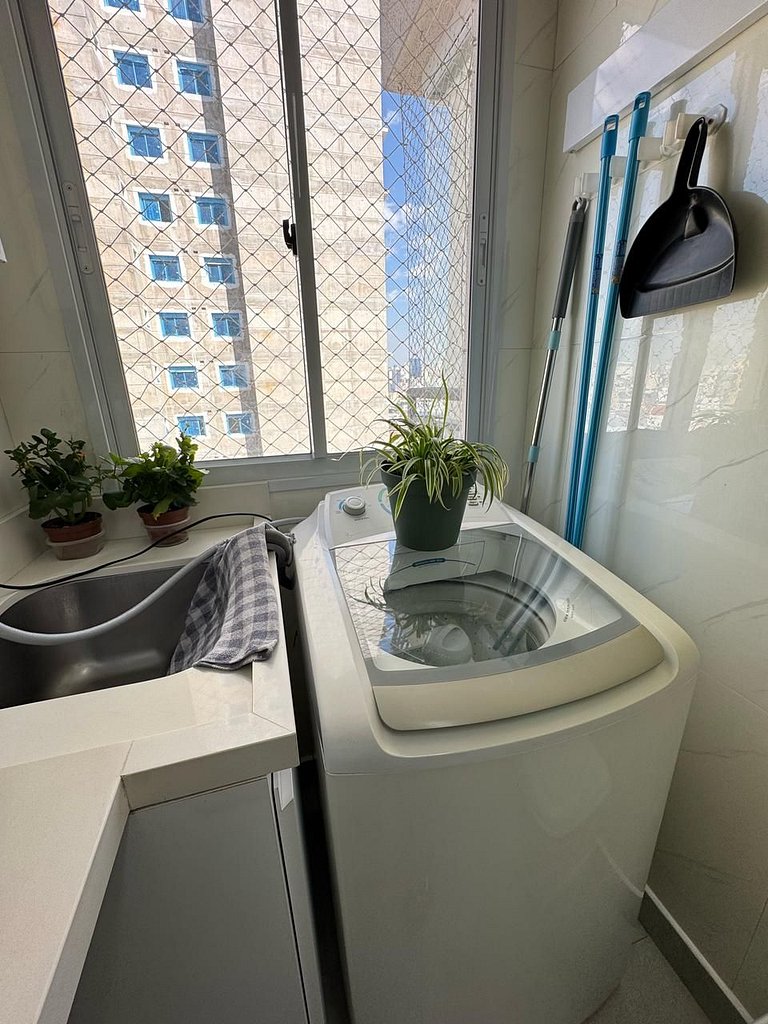 1110 B Ap Novo decorado c/ Wi-Fi e vaga de garagem