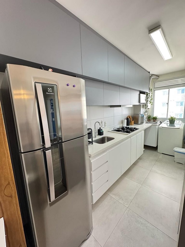 1110 B Ap Novo decorado c/ Wi-Fi e vaga de garagem