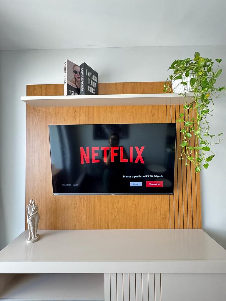 1110 B Ap Novo decorado c/ Wi-Fi e vaga de garagem