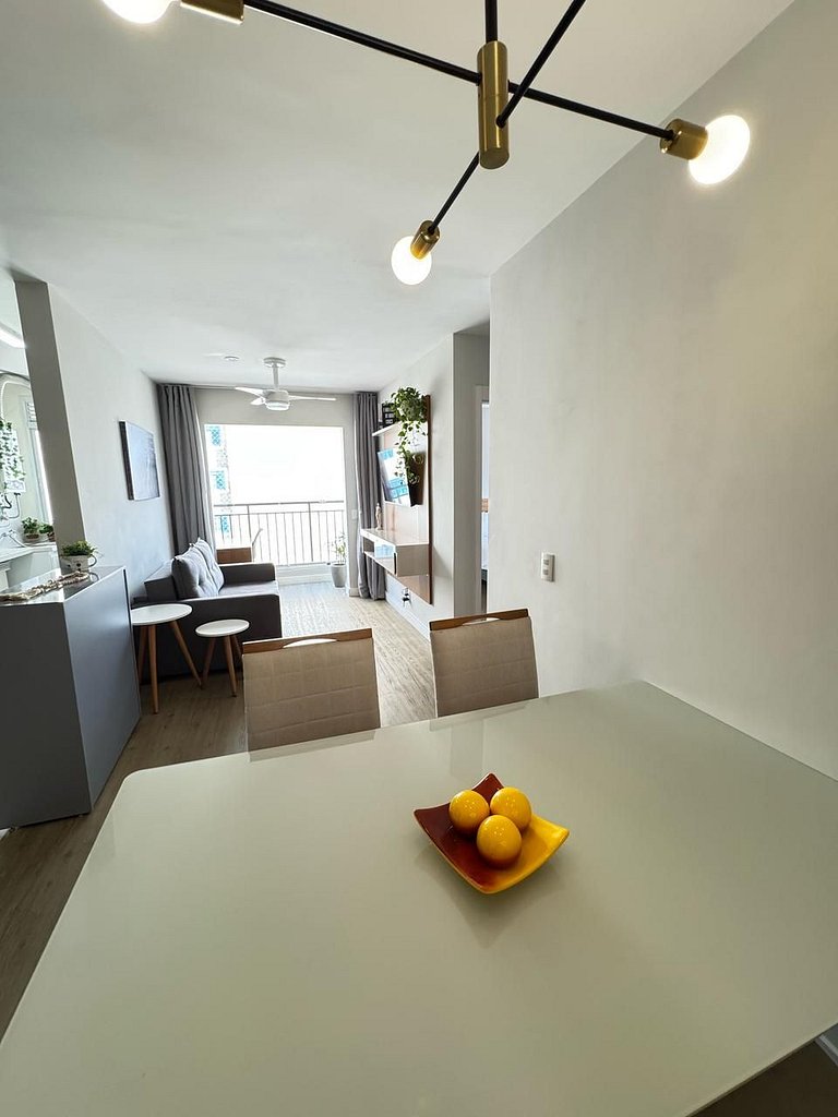 1110 B Ap Novo decorado c/ Wi-Fi e vaga de garagem