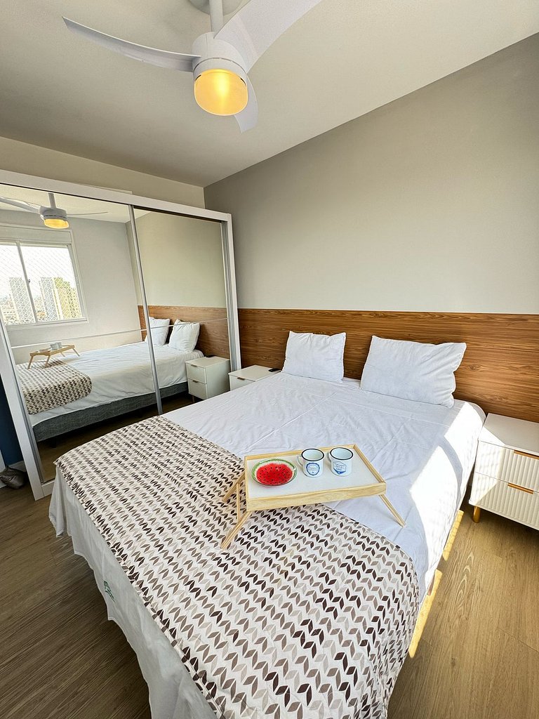 1110 B Ap Novo decorado c/ Wi-Fi e vaga de garagem