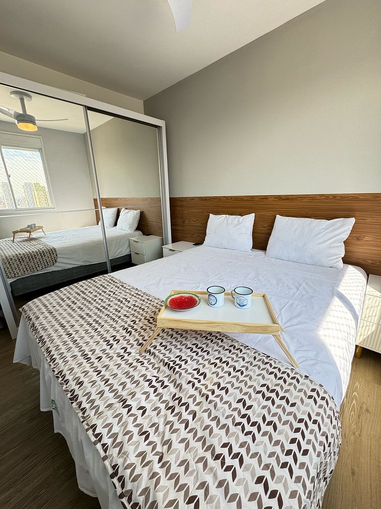 1110 B Ap Novo decorado c/ Wi-Fi e vaga de garagem