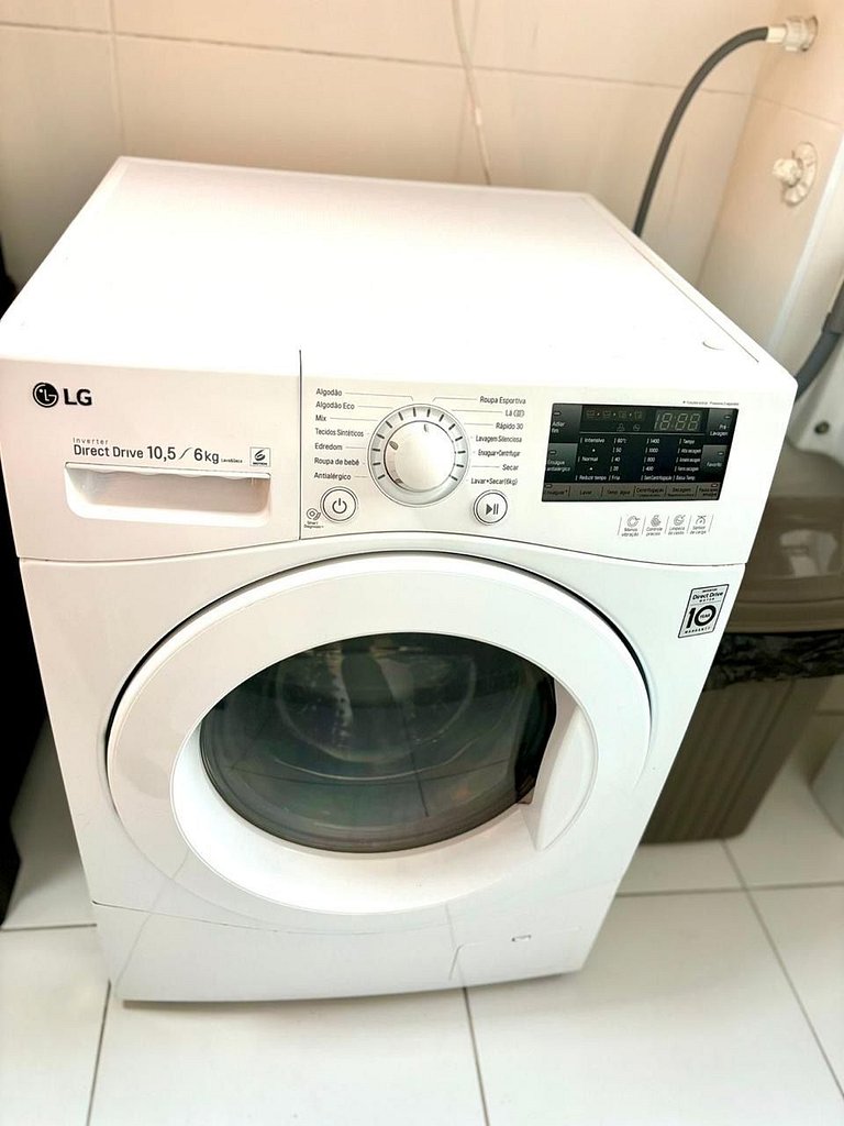 102B AP Luxuoso em SP, central, c/ garagem, Wi-Fi 600m