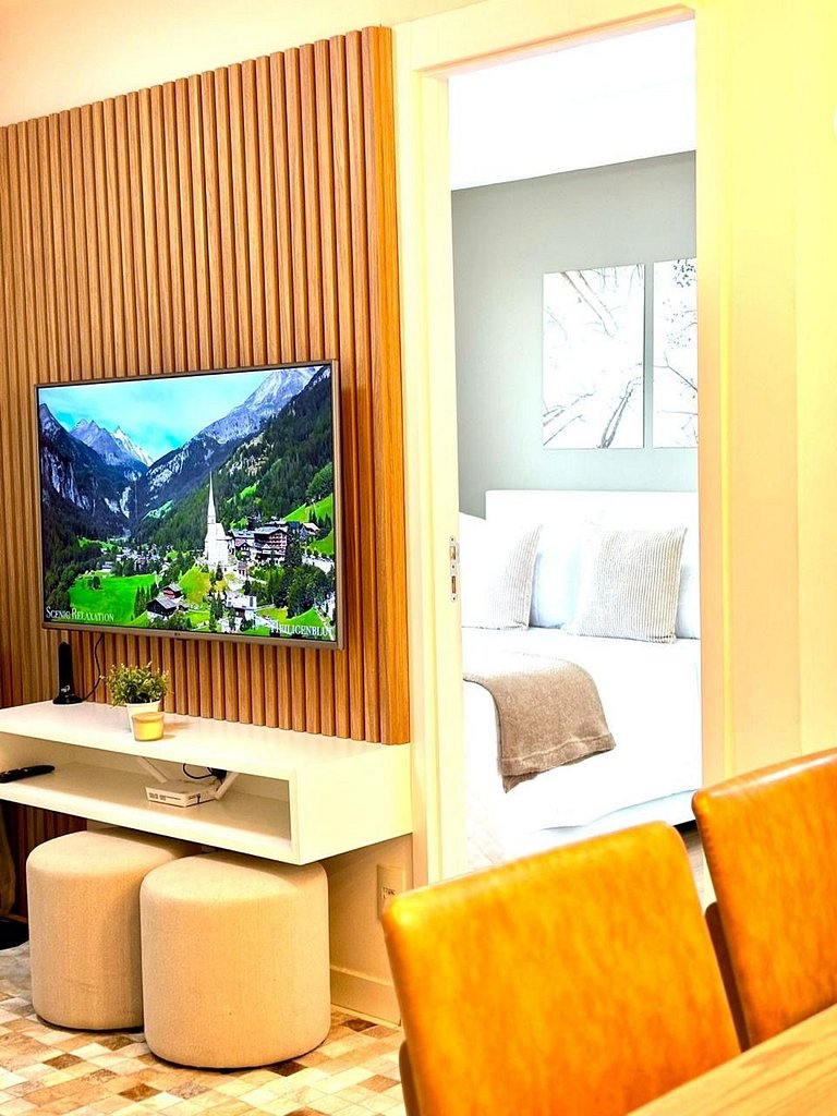 102B AP Luxuoso em SP, central, c/ garagem, Wi-Fi 600m