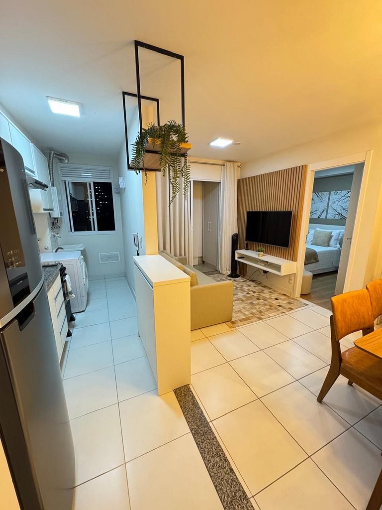 102B AP Luxuoso em SP, central, c/ garagem, Wi-Fi 600m