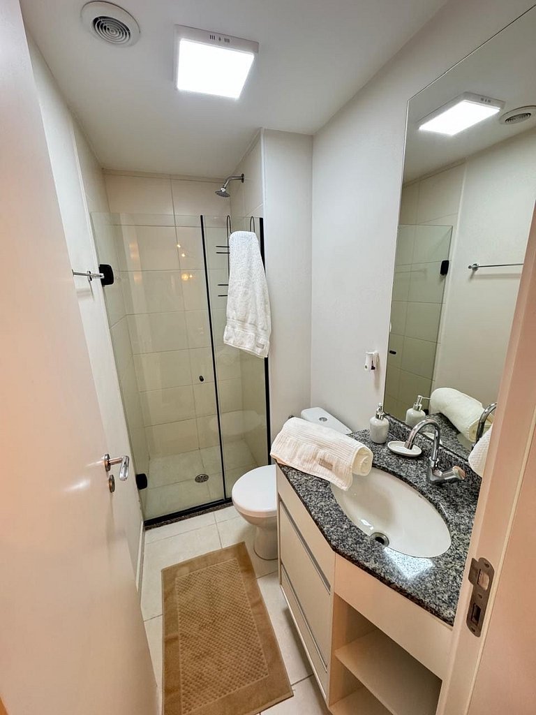 102B AP Luxuoso em SP, central, c/ garagem, Wi-Fi 600m