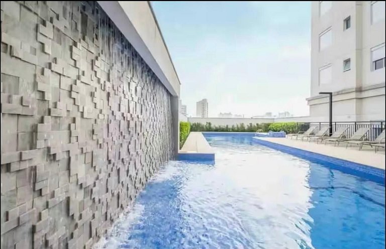 102B AP Luxuoso em SP, central, c/ garagem, Wi-Fi 600m