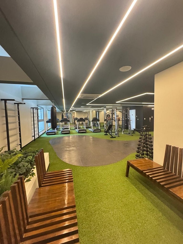 218 Ap Moema | Próx metrô e Ibira! A/C, Wifi, academia