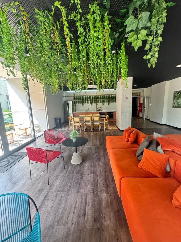 218 Ap Moema | Próx metrô e Ibira! A/C, Wifi, academia