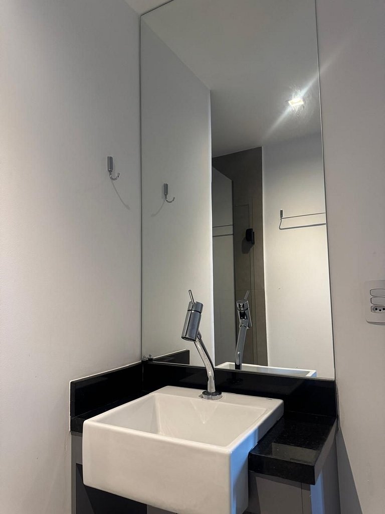 218 Ap Moema | Próx metrô e Ibira! A/C, Wifi, academia