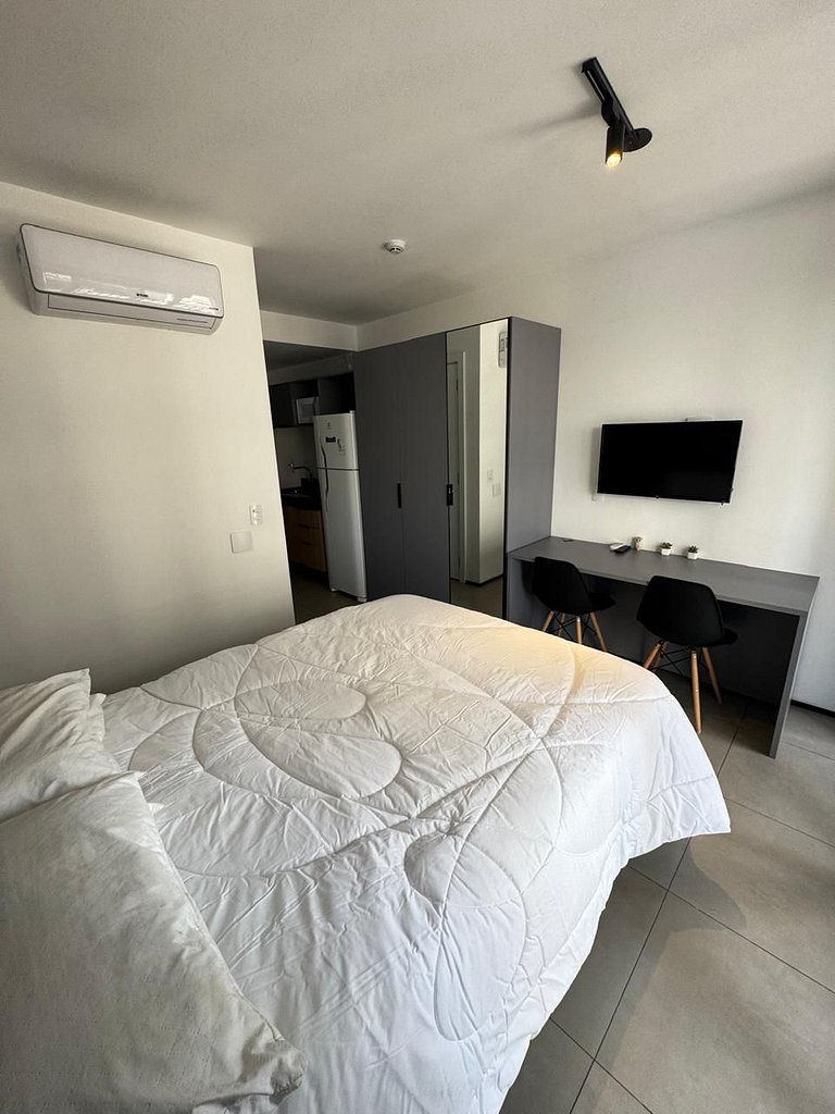 218 Ap Moema | Próx metrô e Ibira! A/C, Wifi, academia