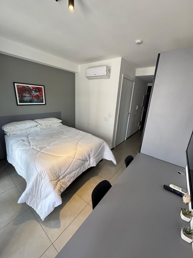 218 Ap Moema | Próx metrô e Ibira! A/C, Wifi, academia