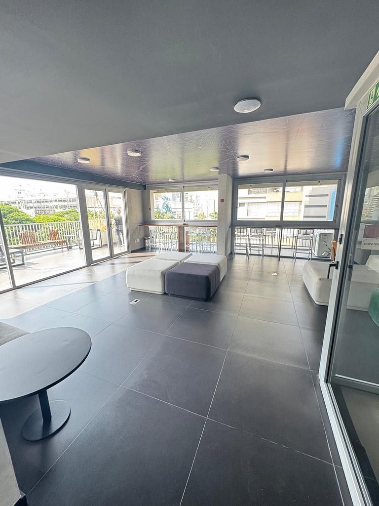 218 Ap Moema | Próx metrô e Ibira! A/C, Wifi, academia