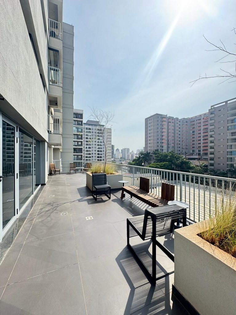 218 Ap Moema | Próx metrô e Ibira! A/C, Wifi, academia