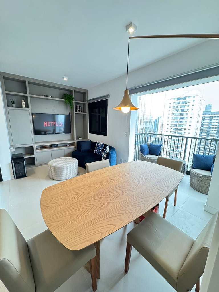 1512 Ap Pinheiros | Próximo ao metro c/ Wi-Fi, A/C