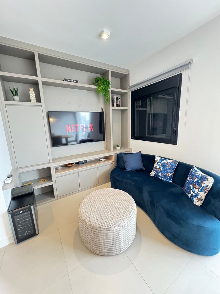 1512 Ap Pinheiros | Próximo ao metro c/ Wi-Fi, A/C