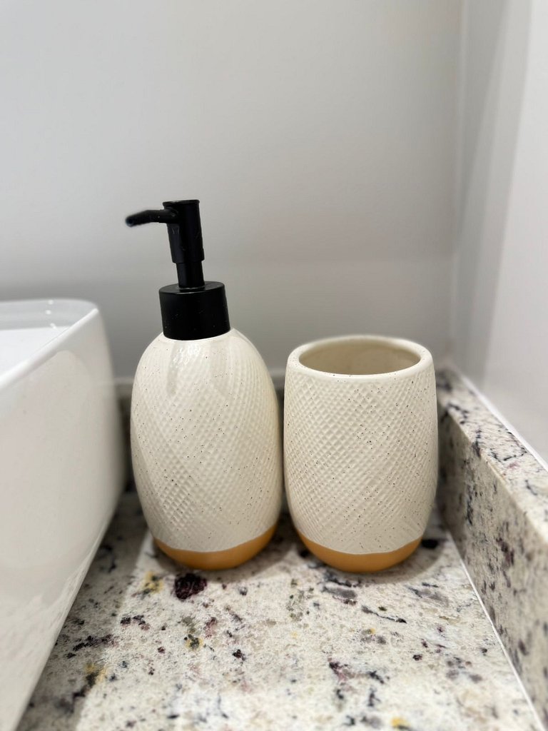 1512 Ap Pinheiros | Próximo ao metro c/ Wi-Fi, A/C