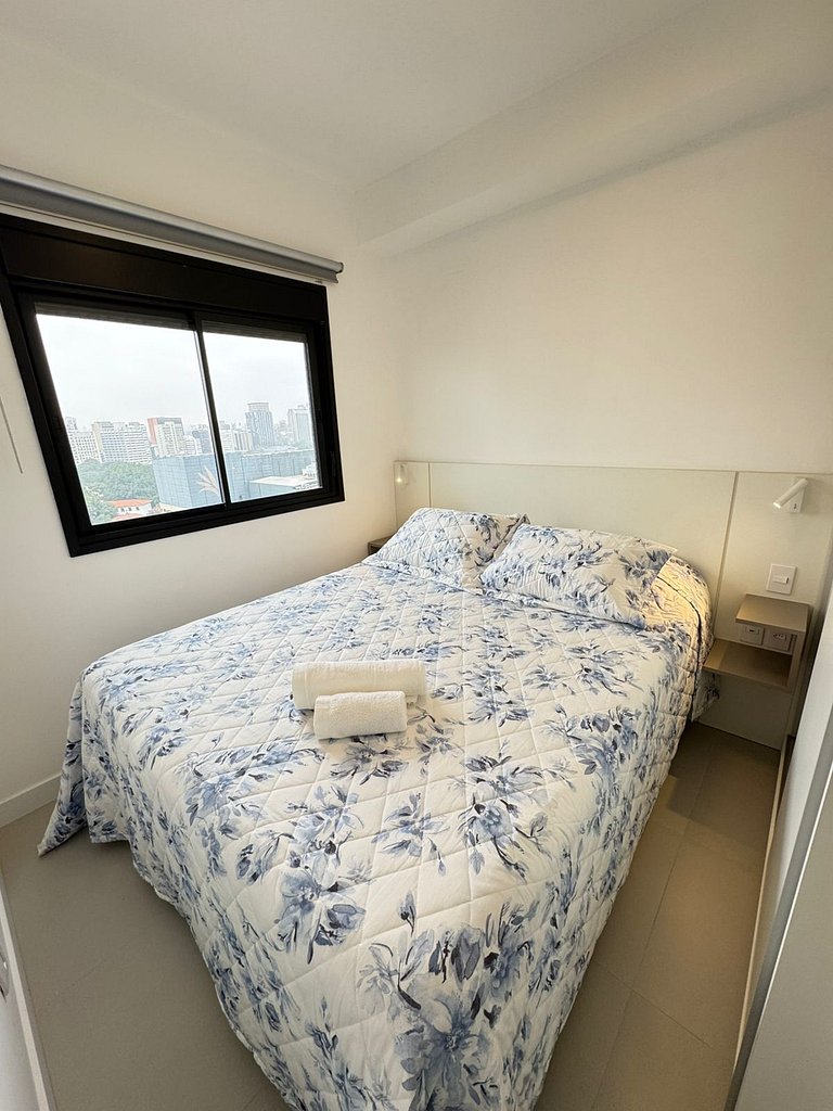 1512 Ap Pinheiros | Próximo ao metro c/ Wi-Fi, A/C