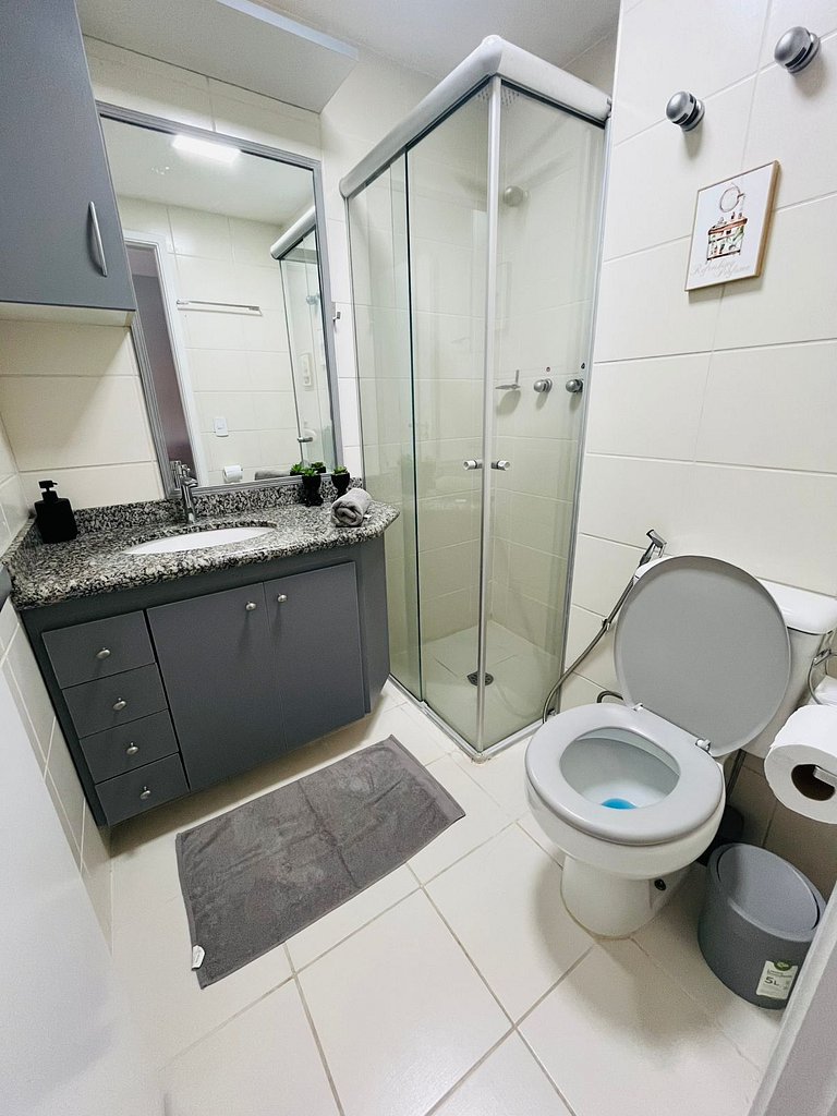 106 Ap completo em Pinheiros com Academia e AC