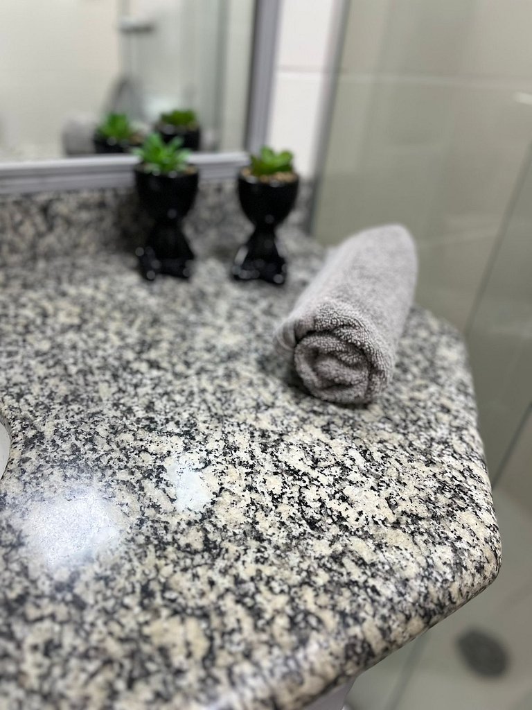 106 Ap completo em Pinheiros com Academia e AC