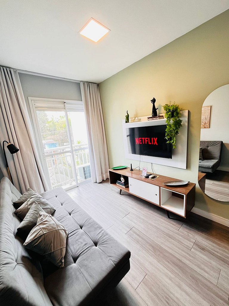 106 Ap completo em Pinheiros com Academia e AC