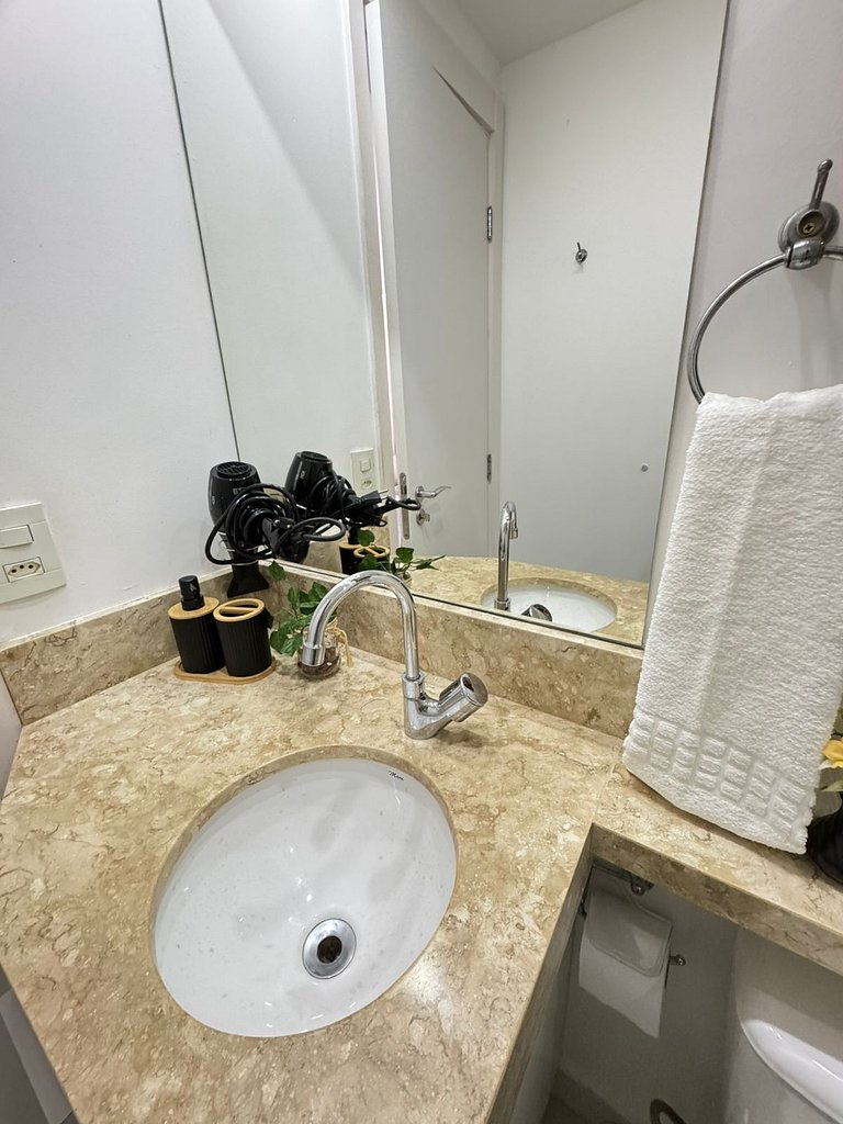 405B / AP no Brás c / Wi-Fi e Academia