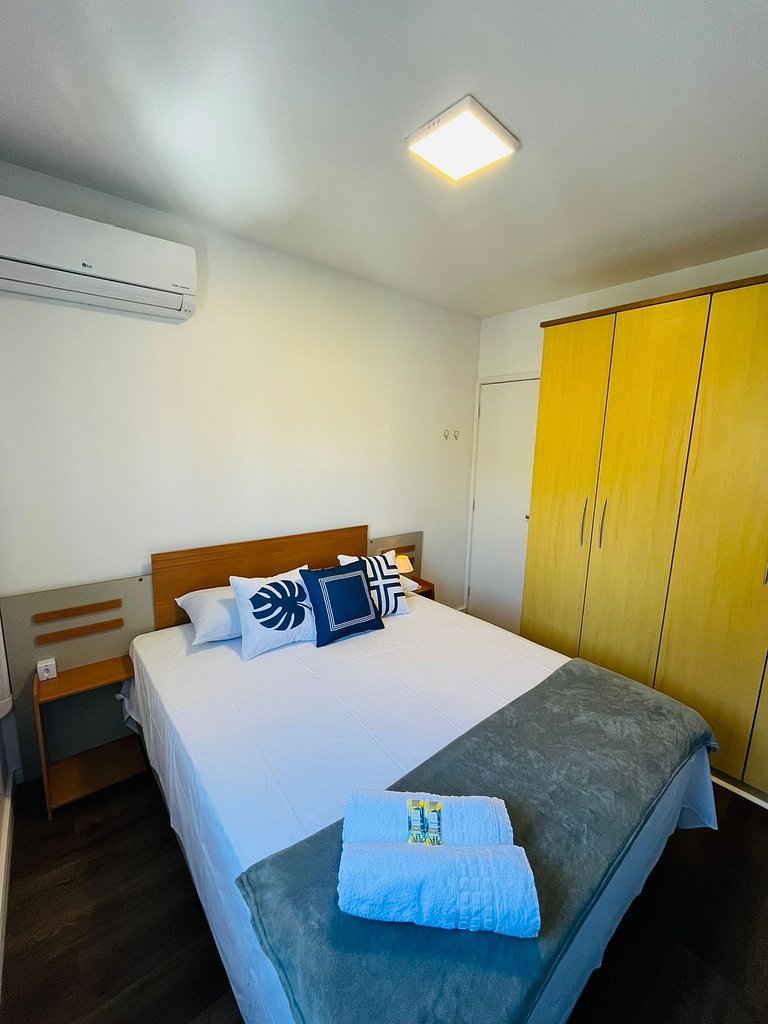 907 Ap charmoso em Pinheiros com academia e AC