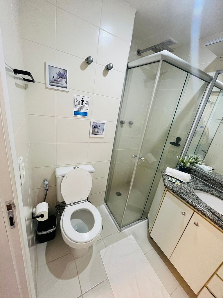 907 Ap charmoso em Pinheiros com academia e AC