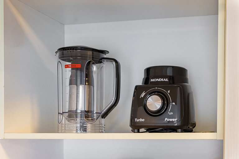 907 Ap charmoso em Pinheiros com academia e AC