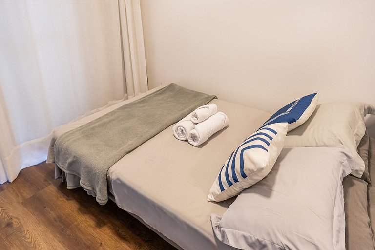 907 Ap charmoso em Pinheiros com academia e AC