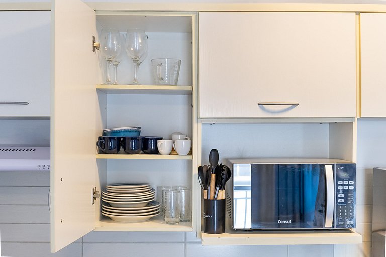 907 Ap charmoso em Pinheiros com academia e AC