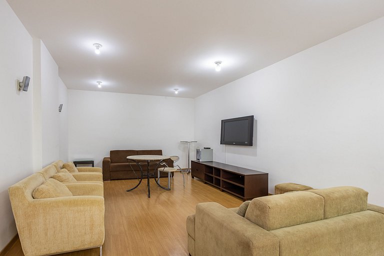 907 Ap charmoso em Pinheiros com academia e AC