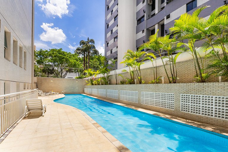 907 Ap charmoso em Pinheiros com academia e AC