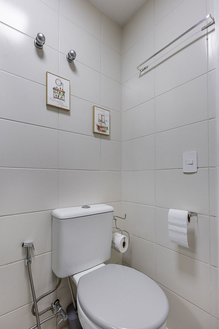 106 Ap completo em Pinheiros com Academia e AC