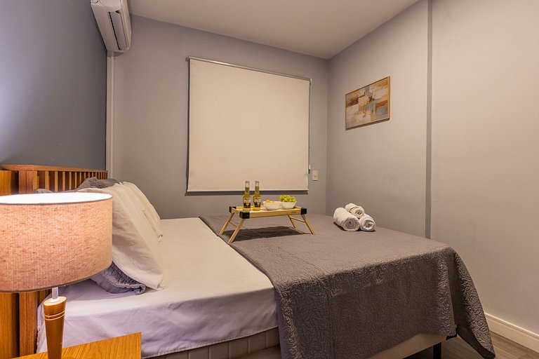 106 Ap completo em Pinheiros com Academia e AC