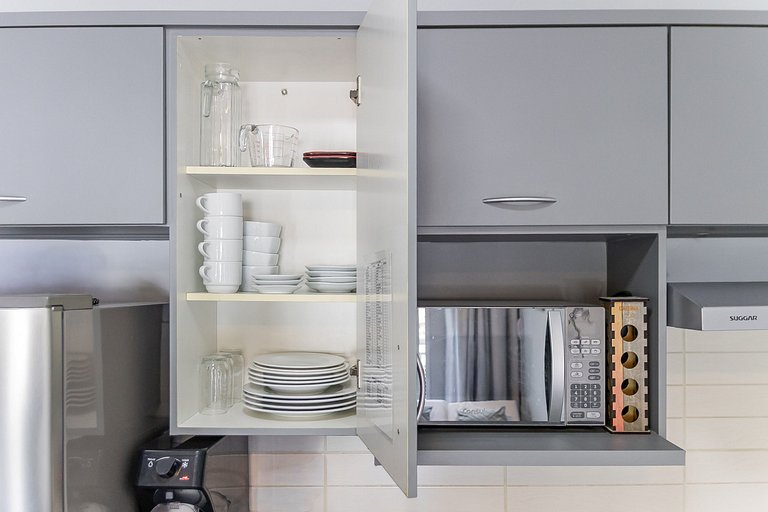 106 Ap completo em Pinheiros com Academia e AC