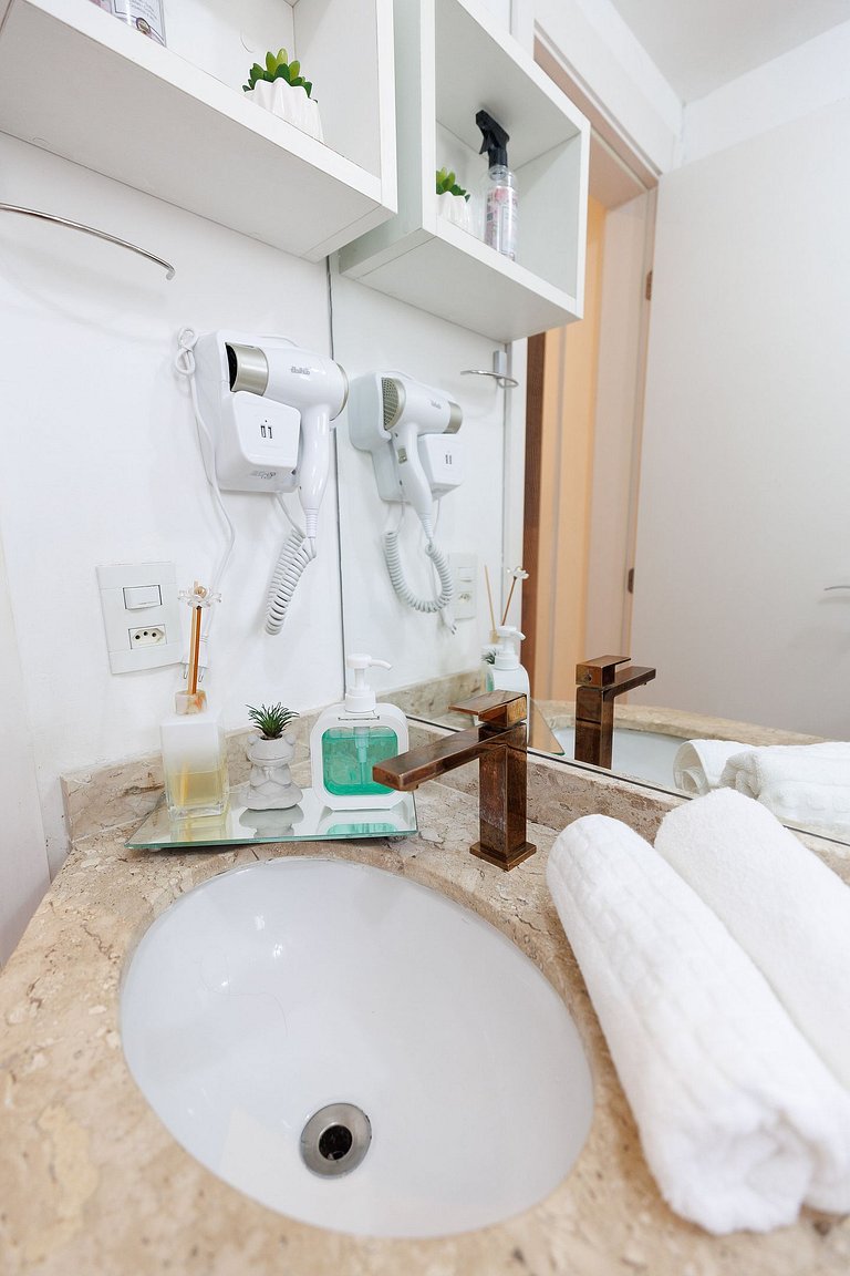 704 B Luxo Centro SP | Brás - Completo + vaga