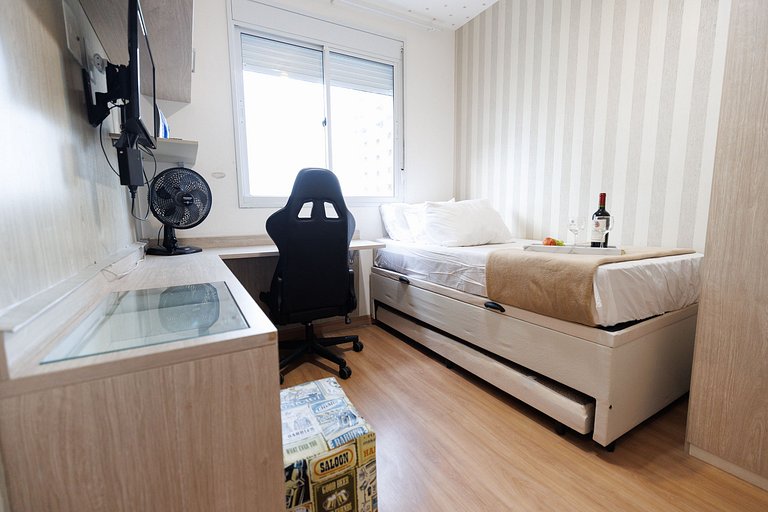704 B Luxo Centro SP | Brás - Completo + vaga