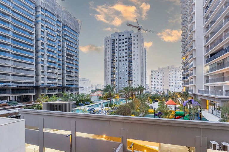 102B AP Luxuoso em SP, central, c/ garagem, Wi-Fi 600m