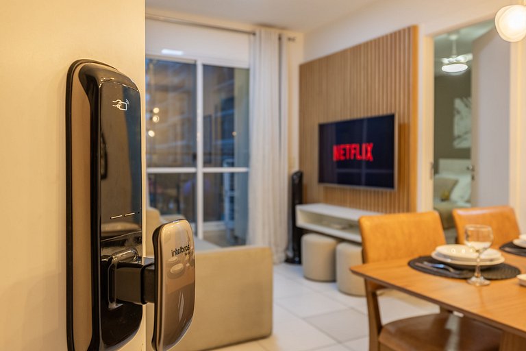 102B AP Luxuoso em SP, central, c/ garagem, Wi-Fi 600m