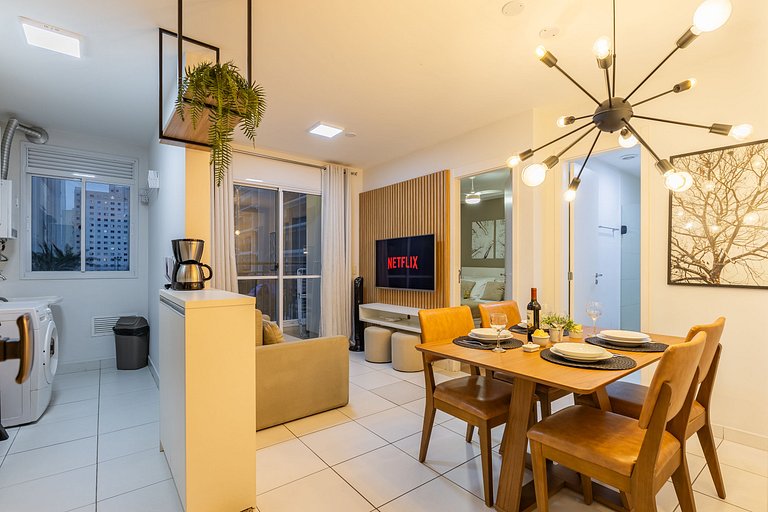 102B AP Luxuoso em SP, central, c/ garagem, Wi-Fi 600m