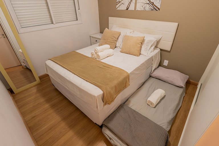 102B AP Luxuoso em SP, central, c/ garagem, Wi-Fi 600m
