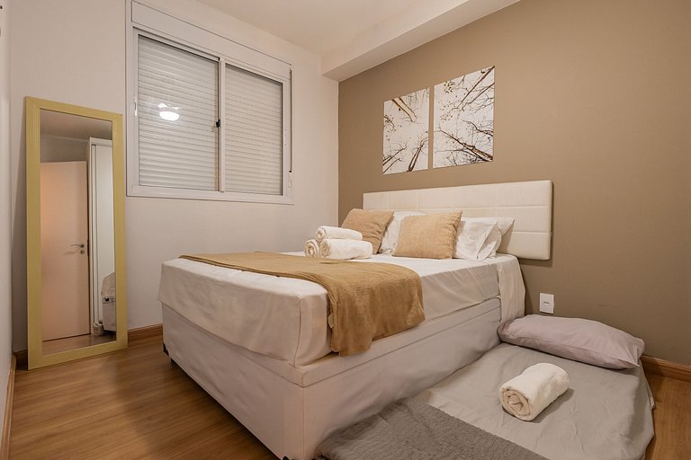 102B AP Luxuoso em SP, central, c/ garagem, Wi-Fi 600m